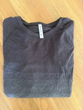 Athleta Deep Gray stripe Long Sleeve Shirt